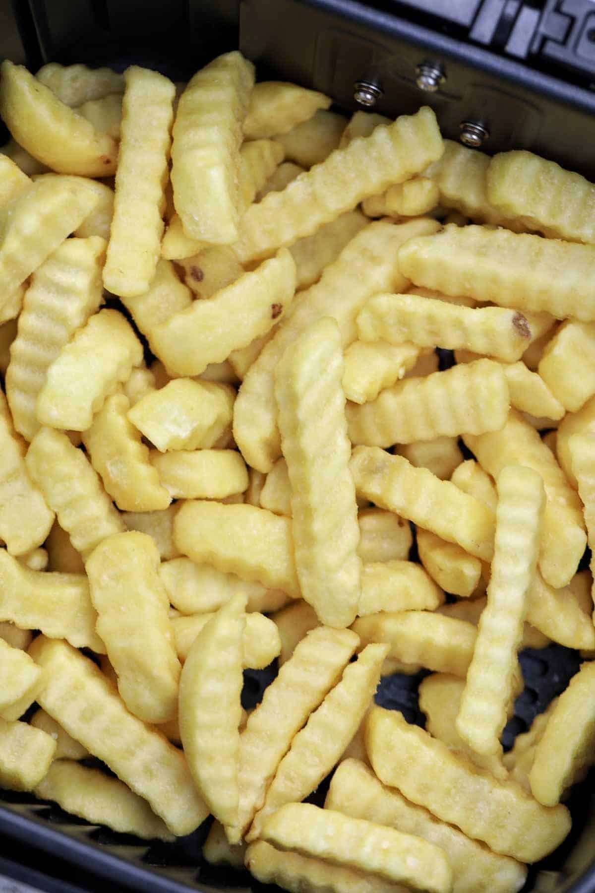 frozen crinkle fries in air fryer.